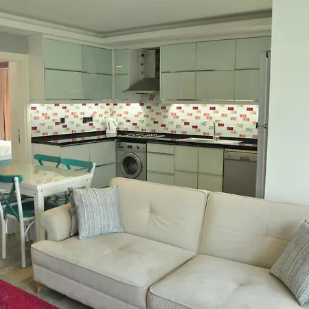 X Hotel apartamentowy 4*