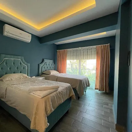 Hotel apartamentowy X 4*