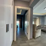 Aparthotel X