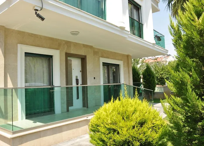 Aparthotel X