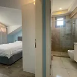 X Ξενοδοχείο με διαμερίσματα Φετιγιέ