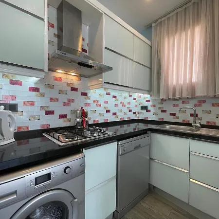 X Hotel de apartamente 4*